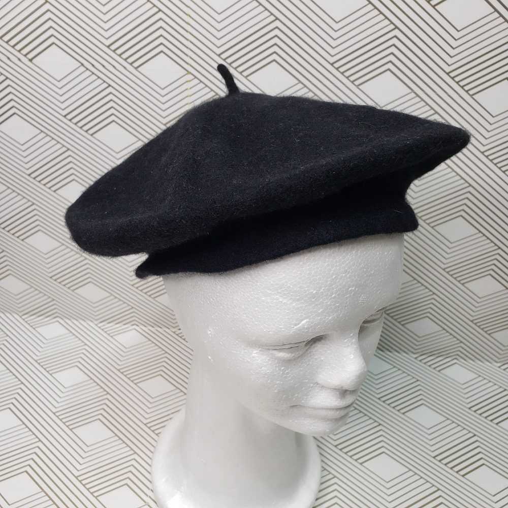 Jacobson Hat Company Black 100% Wool Beret O/S